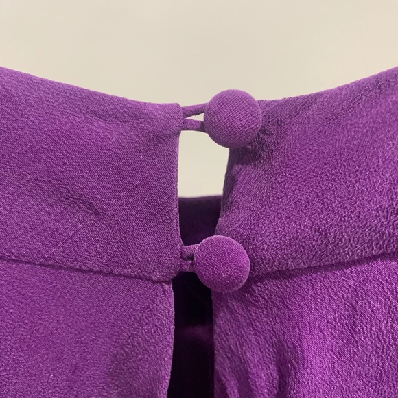 Bebe Open Back Top 💜💁🏻♀️ - Picture 4 of 7